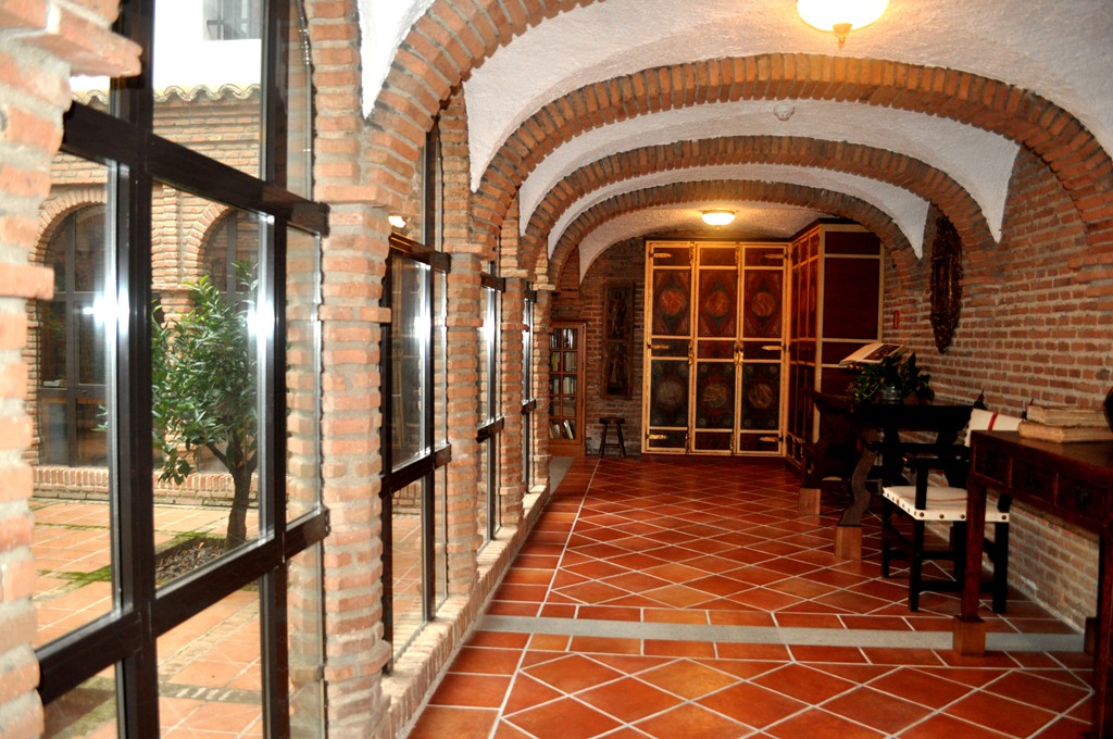 PATIO INTERIOR DE LOS NARANJOS